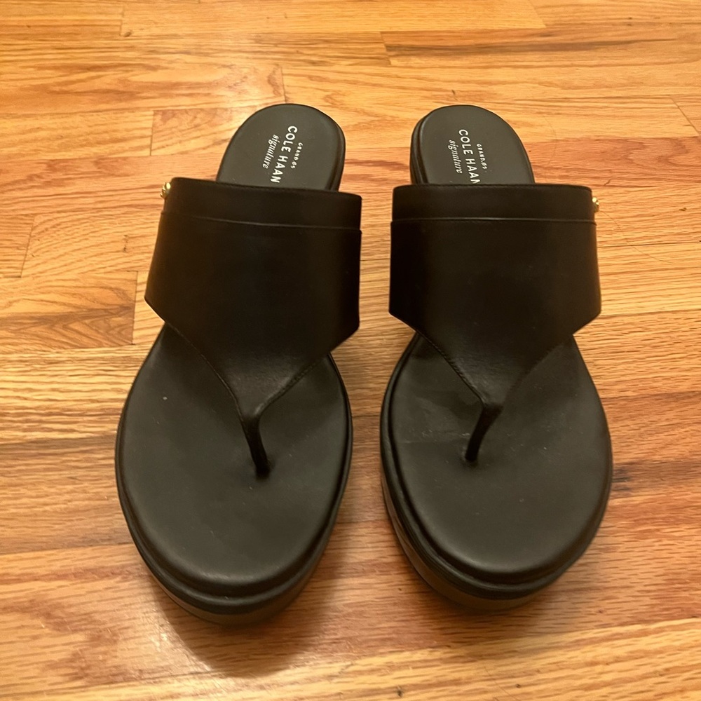 Cole Haan Women’s Signature Sandals Size 11B